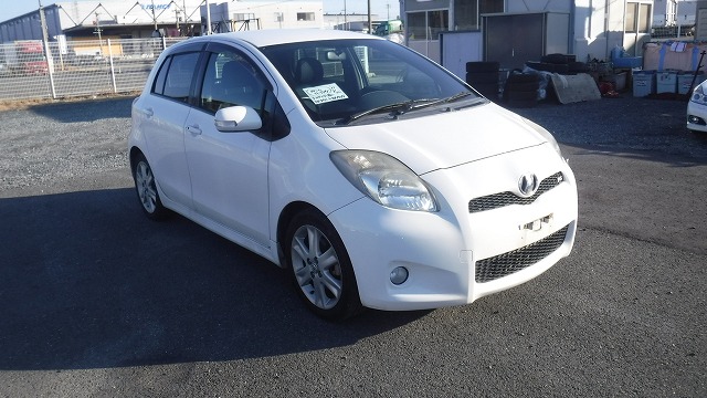 Toyota Vitz 2010 RS